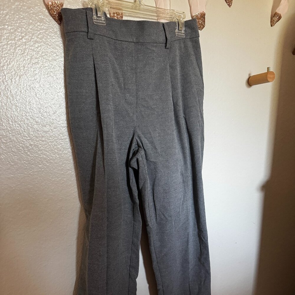 cute LOFT cropped pants
